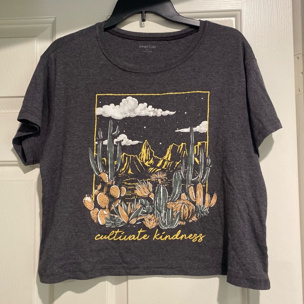 💥Sweet Lilac Cultivate Kindness cropped t shirt medium